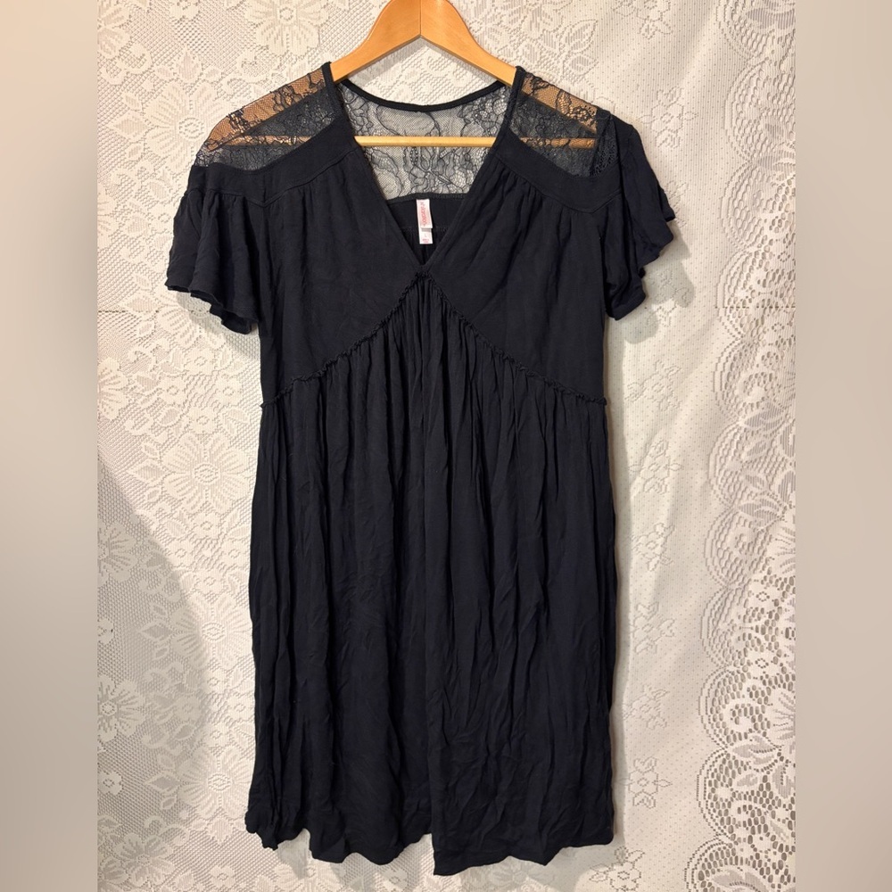 💋3 for $25 Exhilaration Black Lace Shoulder Babydoll Dress Boho Flowy Mini
